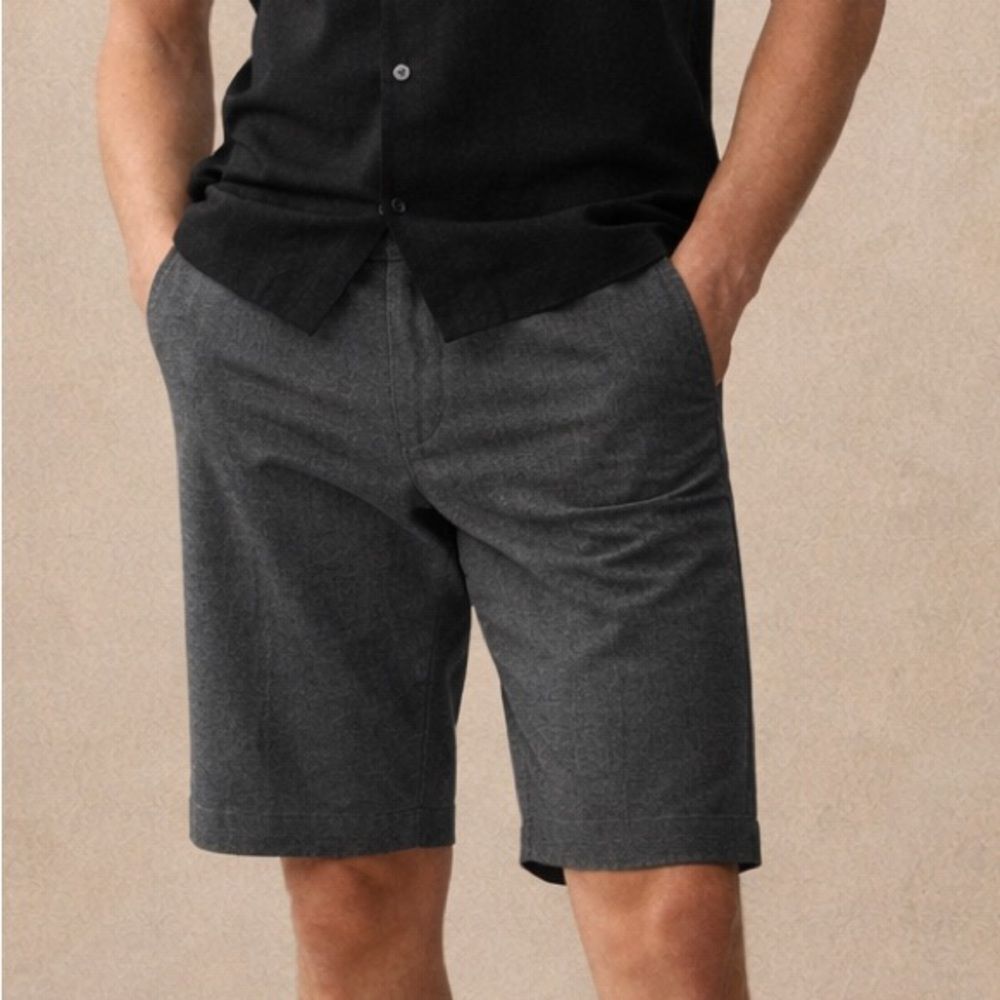 O’NEILL Men’s Shorts Size 32